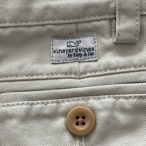 EUC 2T Vineyard Vine Khaki Breaker Pants